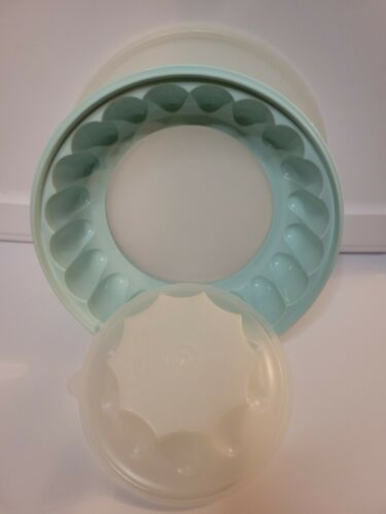 Vintage Retro TUPPERWARE 3 Piece Aqua Green Jello Mold 1202-2 VG 9 1/2" X 3"